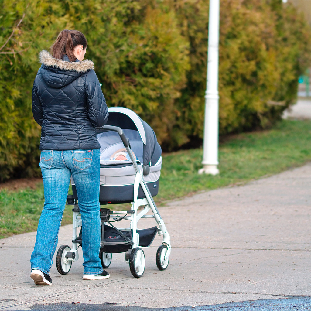 asphalt-baby-baby-stroller-927587