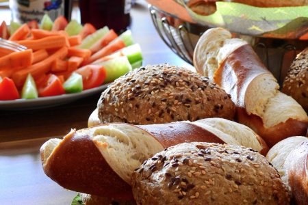 الحساسية الغذائية: بعض الأطعمة تسبب لك البدانة والمرض . كيف تعرفها وتتجنبها؟