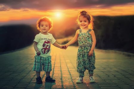 لهذا يتحسن سلوك الأولاد في غياب أمهم… سيعجب هذا كل الأمهات !