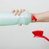 استخدام سائل غسيل الأطباق